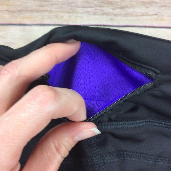 C9 By champion XS Black Blue Capri Crop Leggings - Picture 6 of 8